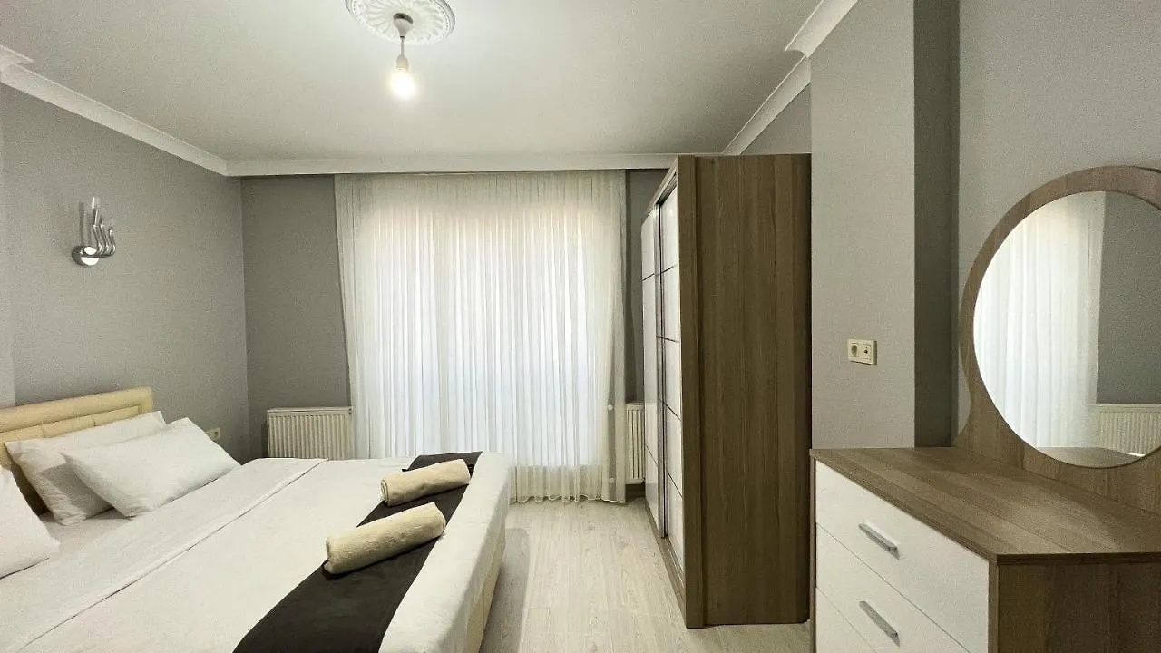 Heaven Family Apartments ترابزون 0*,